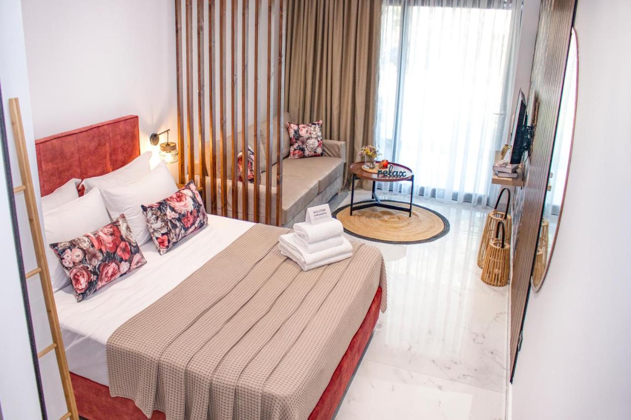 Live The Luxe Daire Kallithea  Dış mekan fotoğraf
